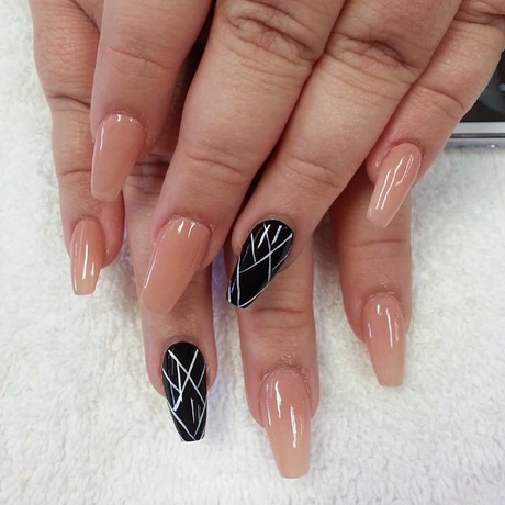 white-line-nail-designs-02_13 Modele de unghii de linie albă