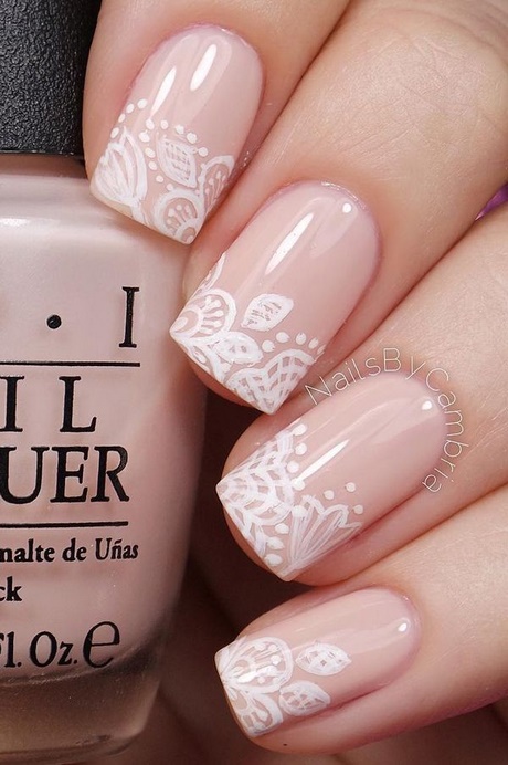 white-nails-nail-art-38_15 Unghii albe nail art