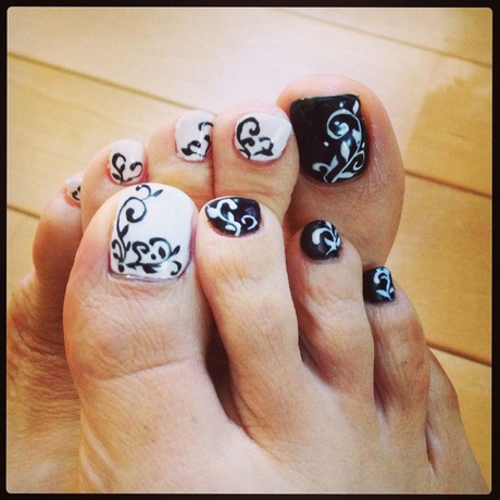 white-toe-nail-designs-22_6 Alb deget de la picior modele de unghii