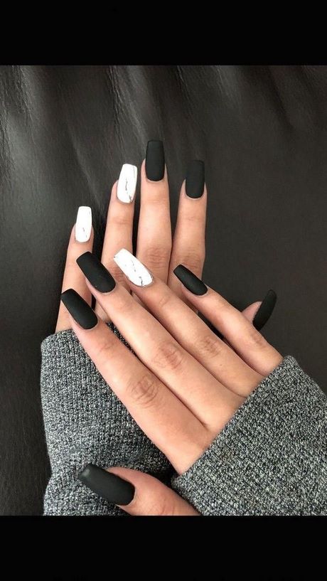 acrylic-nail-designs-black-and-white-73_8 Modele de unghii acrilice alb-negru
