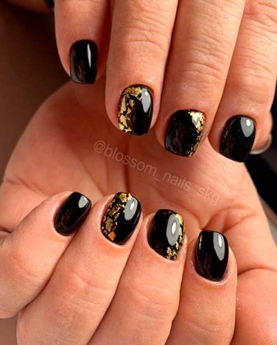 black-and-beige-nail-designs-73_13 Modele de unghii negre și bej