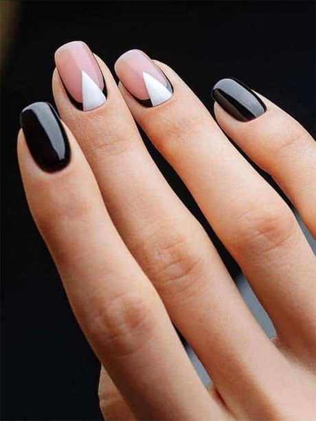 black-and-white-short-nail-designs-15_7 Modele de unghii scurte alb-negru