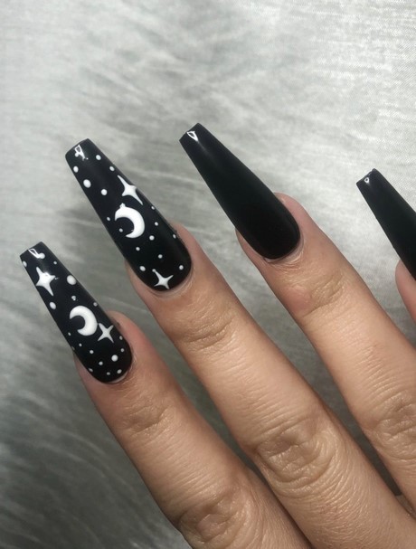 black-coffin-nails-with-design-35_16 Cuie de sicriu negru cu design