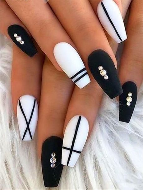 black-coffin-tip-nails-87_2 Negru sicriu sfat cuie