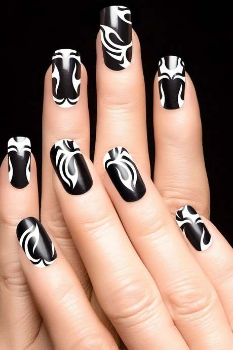 black-fingernail-polish-designs-46_12 Negru unghii poloneză modele
