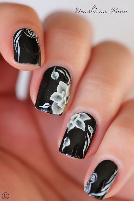 black-floral-nail-art-61_3 Negru Floral nail art