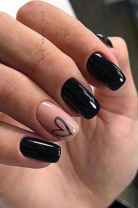 black-nails-with-glitter-accent-nail-46 Unghii negre cu unghii accent sclipici