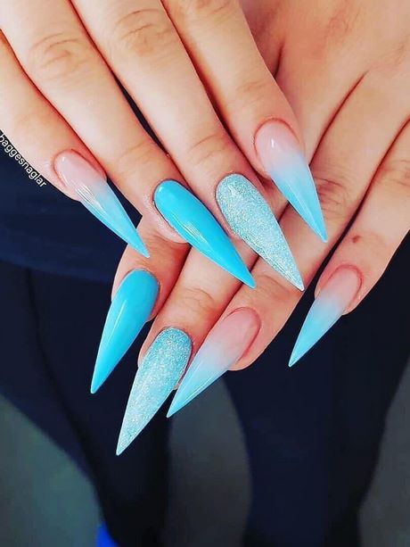 blue-ombre-stiletto-nails-13_13 Unghii stiletto ombre albastre