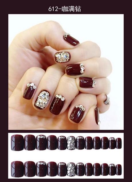 design-diamond-nails-01_16 Design unghii cu diamante
