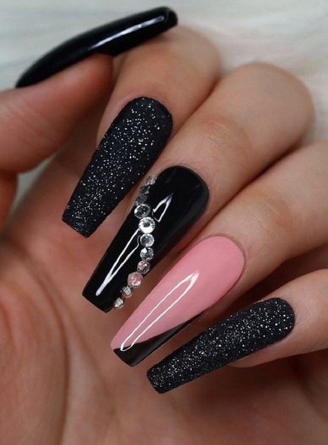 elegant-pink-nail-designs-00_4 Modele elegante de unghii roz