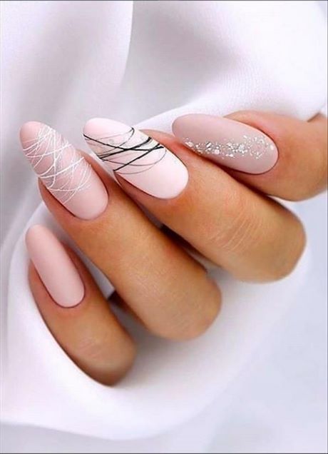 elegant-simple-nails-11_16 Unghii simple elegante