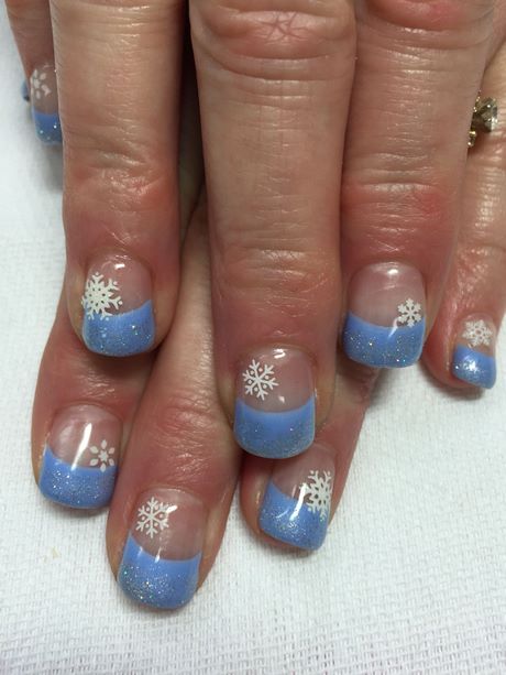 french-nails-with-snowflakes-26_17 Unghiile franceze cu fulgi de zăpadă