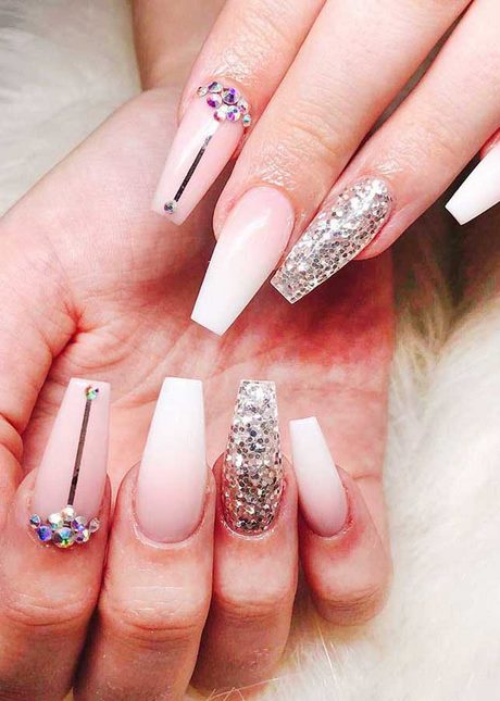 glitter-and-diamond-nail-designs-32_13 Modele de unghii cu sclipici și diamante