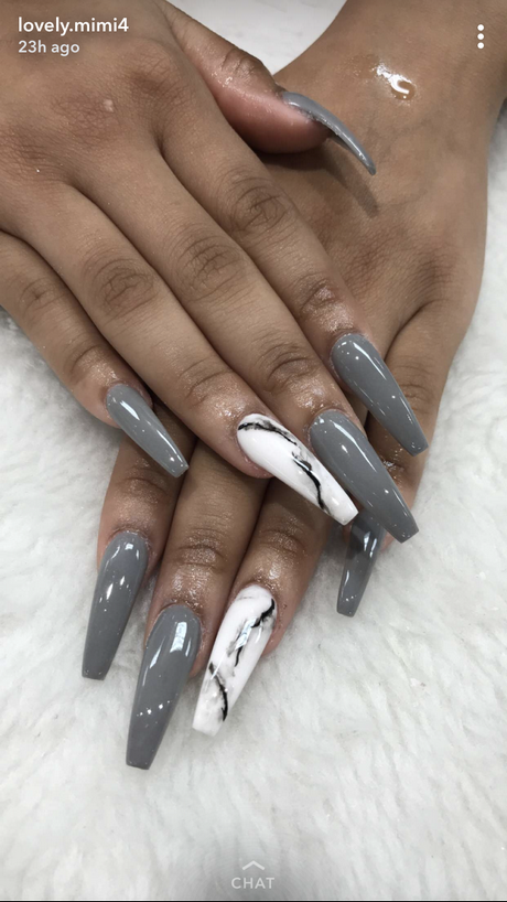 gray-and-white-marble-nails-58 Unghii de marmură gri și alb