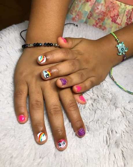 little-girl-fingernail-designs-03_20 Modele de unghii pentru fete mici