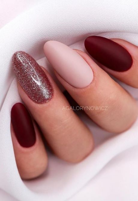 maroon-almond-acrylic-nails-79_12 Maro migdale acrilice cuie