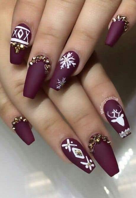 matte-maroon-nail-designs-59_14 Modele de unghii maro mat