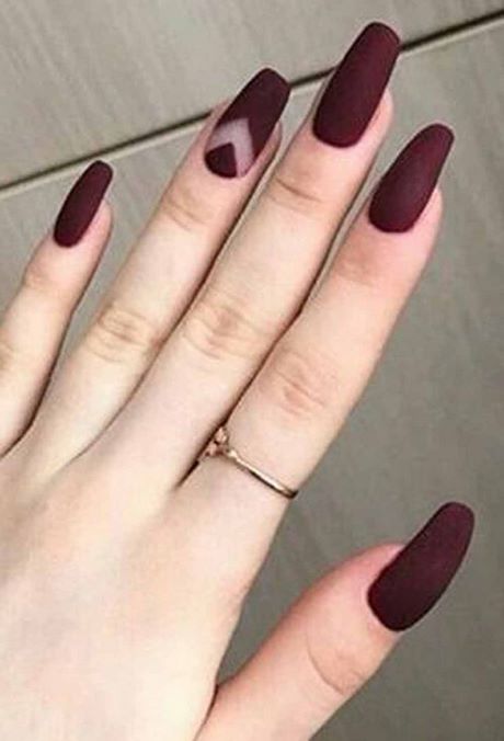 matte-maroon-nail-designs-59_7 Modele de unghii maro mat