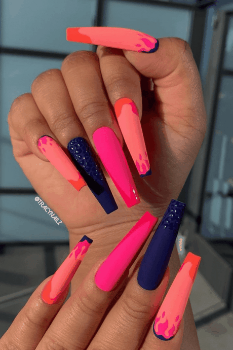 nail-art-designs-for-birthday-94 Modele de unghii pentru ziua de naștere