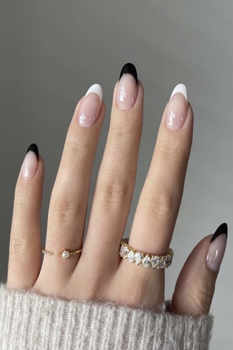 nail-designs-black-tips-13_16 Modele de unghii sfaturi negre