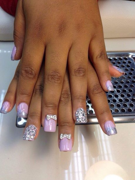 nail-designs-with-bows-and-diamonds-97_5 Modele de unghii cu arcuri și diamante