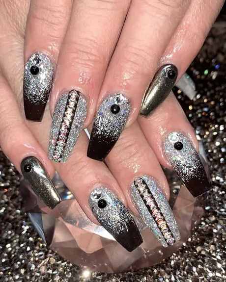nail-designs-with-silver-glitter-34_7 Modele de unghii cu sclipici de argint