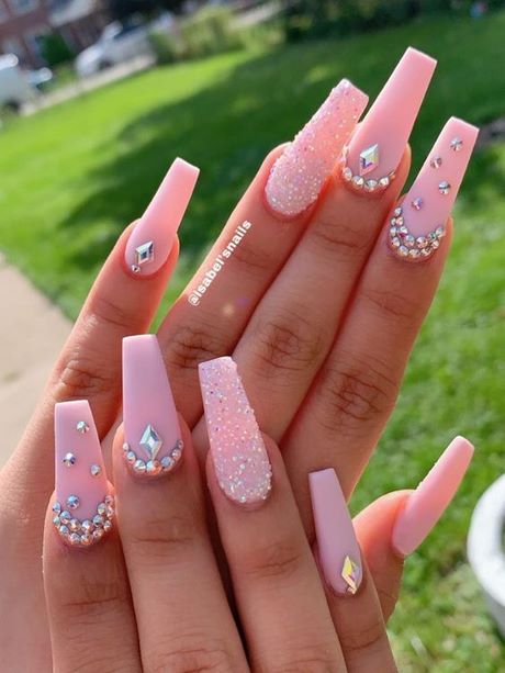pink-bling-nail-designs-02_8 Modele de unghii roz bling