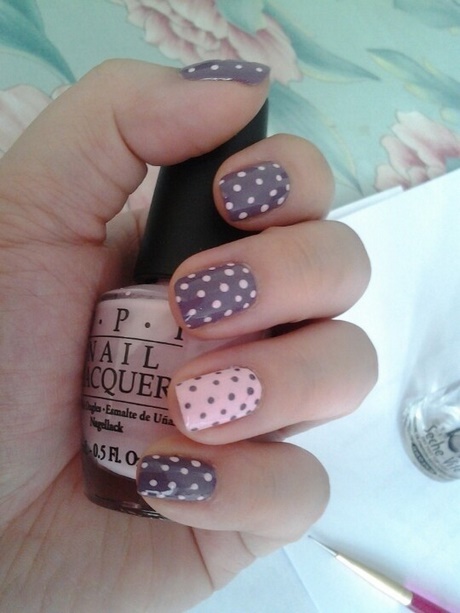 pink-nails-with-polka-dots-72_9 Unghii roz cu buline