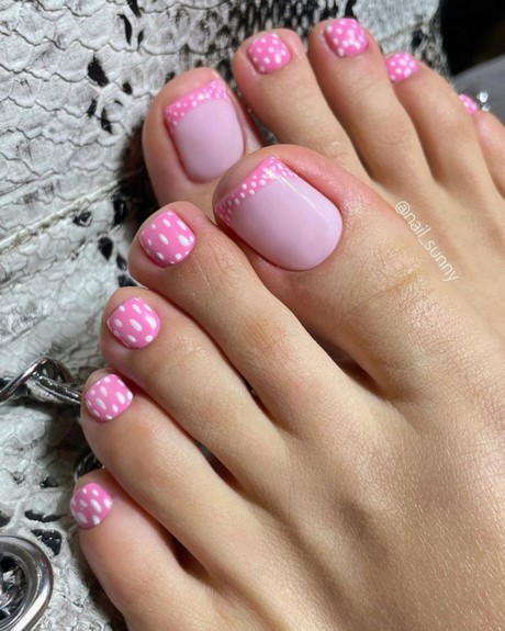 pink-pedicure-ideas-80_9 Idei de pedichiură roz