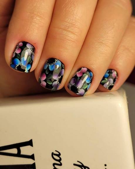 purple-and-black-nail-design-41_15 Design de unghii violet și negru