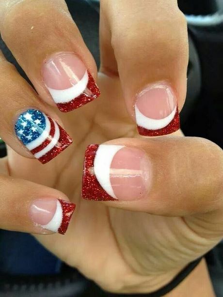 simple-4th-of-july-nail-designs-09_10 Modele simple de unghii 4 iulie