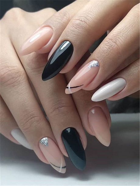 simple-geometric-nail-designs-63_6 Modele simple de unghii geometrice