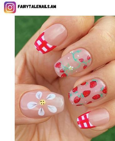strawberry-nail-art-design-93_9 Strawberry nail art design