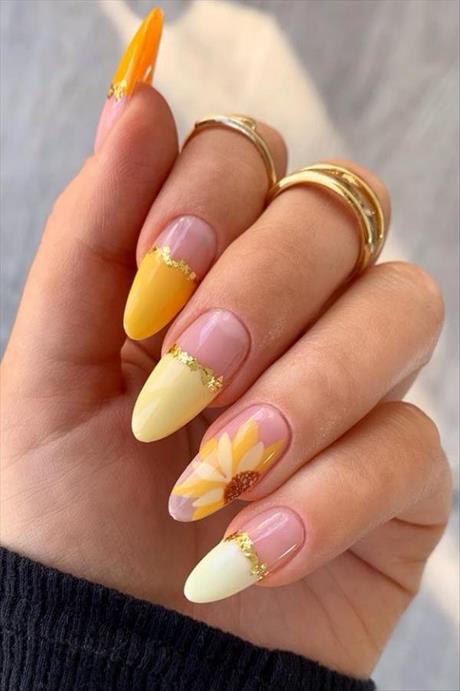 summer-nails-with-designs-17_13 Unghii de vară cu modele