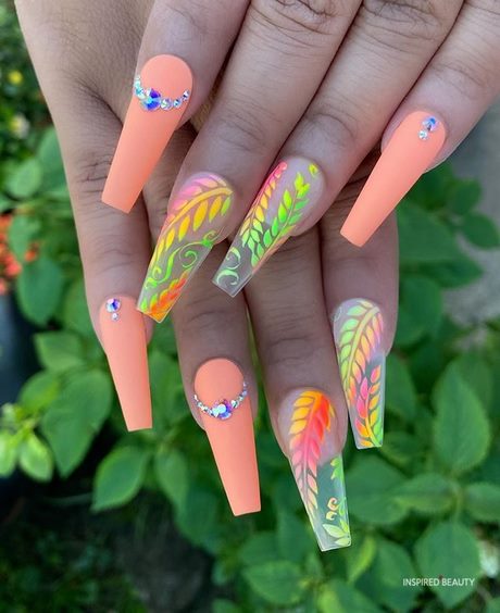 summer-nails-with-designs-17_14 Unghii de vară cu modele