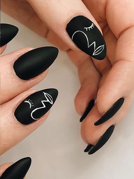 unique-black-nail-designs-31_2 Modele unice de unghii negre