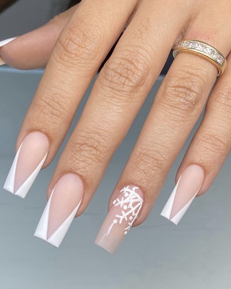 white-french-tip-nail-designs-79_8 Alb franceză sfat modele de unghii