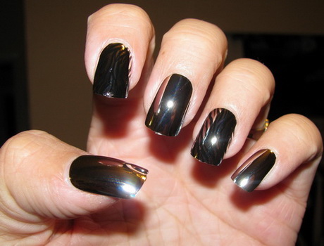 black-nail-polish-ideas-45_5 Idei de lacuri de unghii negre