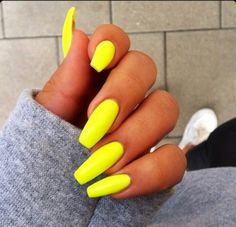 bright-colored-acrylic-nail-designs-45_15 Modele de unghii acrilice colorate