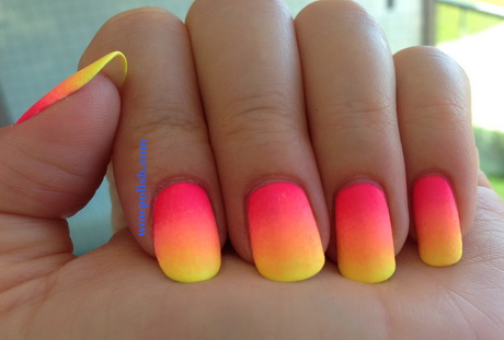 colorful-nail-art-ideas-for-summer-58_6 Idei colorate de unghii pentru vară