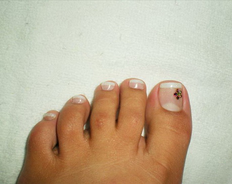 french-toe-nail-designs-96_14 Franceză toe unghii modele