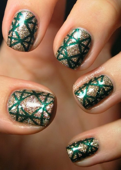 glitter-christmas-nails-92_2 Sclipici Unghii de Crăciun