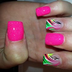 pink-and-green-nail-design-17_3 Design de unghii roz și verde