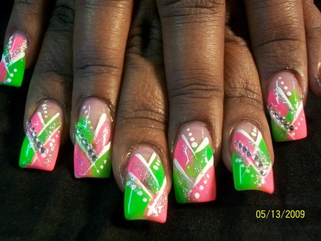 pink-and-green-nail-design-17_5 Design de unghii roz și verde