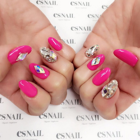 pink-summer-nail-designs-88_10 Modele de unghii de vară roz