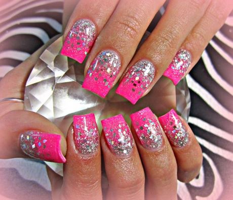 acrylic-nails-pink-designs-44_14 Unghii acrilice modele roz
