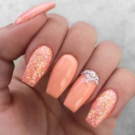 acrylic-nails-pink-designs-44_17 Unghii acrilice modele roz