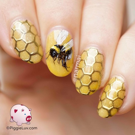 bee-nail-designs-62_20 Modele de unghii de albine