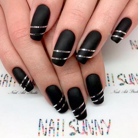 black-design-acrylic-nails-95_11 Design negru unghii acrilice