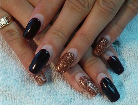 black-design-acrylic-nails-95_9 Design negru unghii acrilice